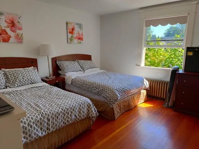 West Vancouver Guesthouse Canada
